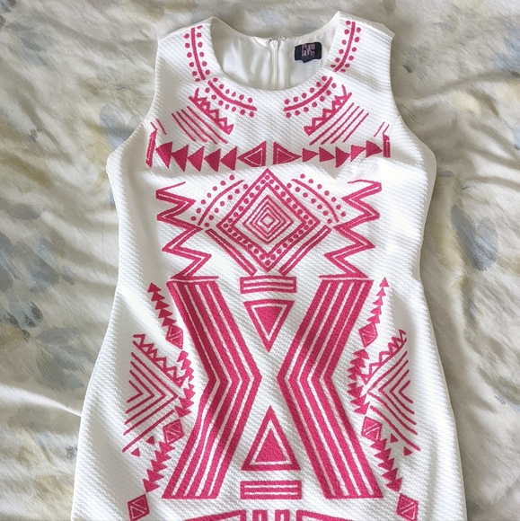 Aztec design dress - Picture 2 of 8